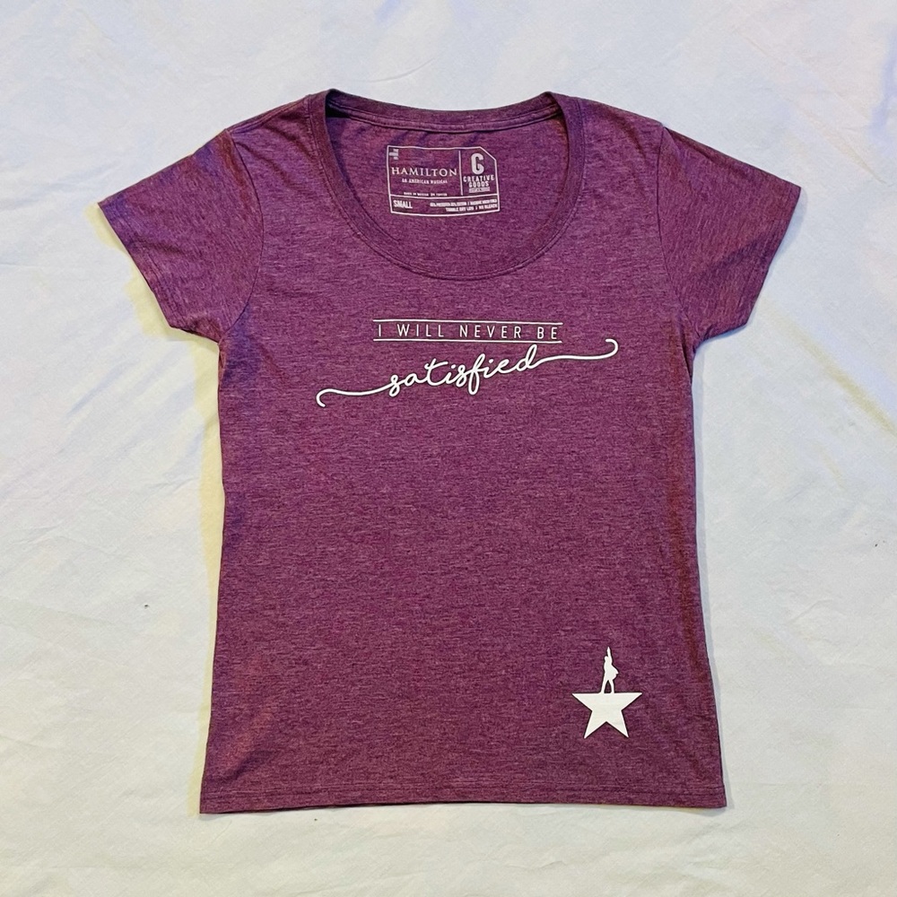 Women’s Small Purple Hamilton American Musical graphic t-shirt